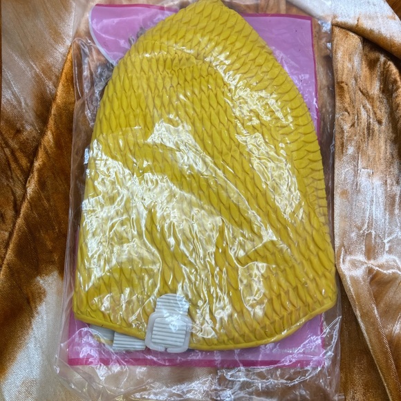Vintage Yellow Sunwear Swim Cap - Picture 3 of 4